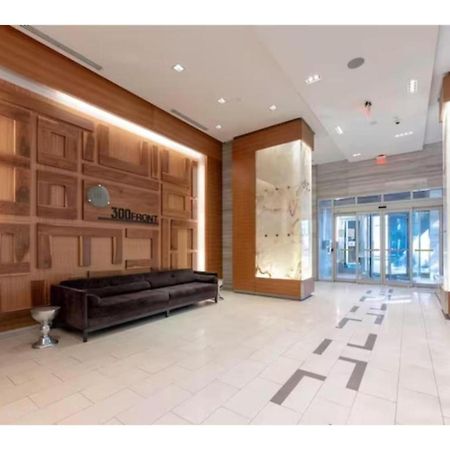 Rivetstays - The Atmos Toronto Bagian luar foto