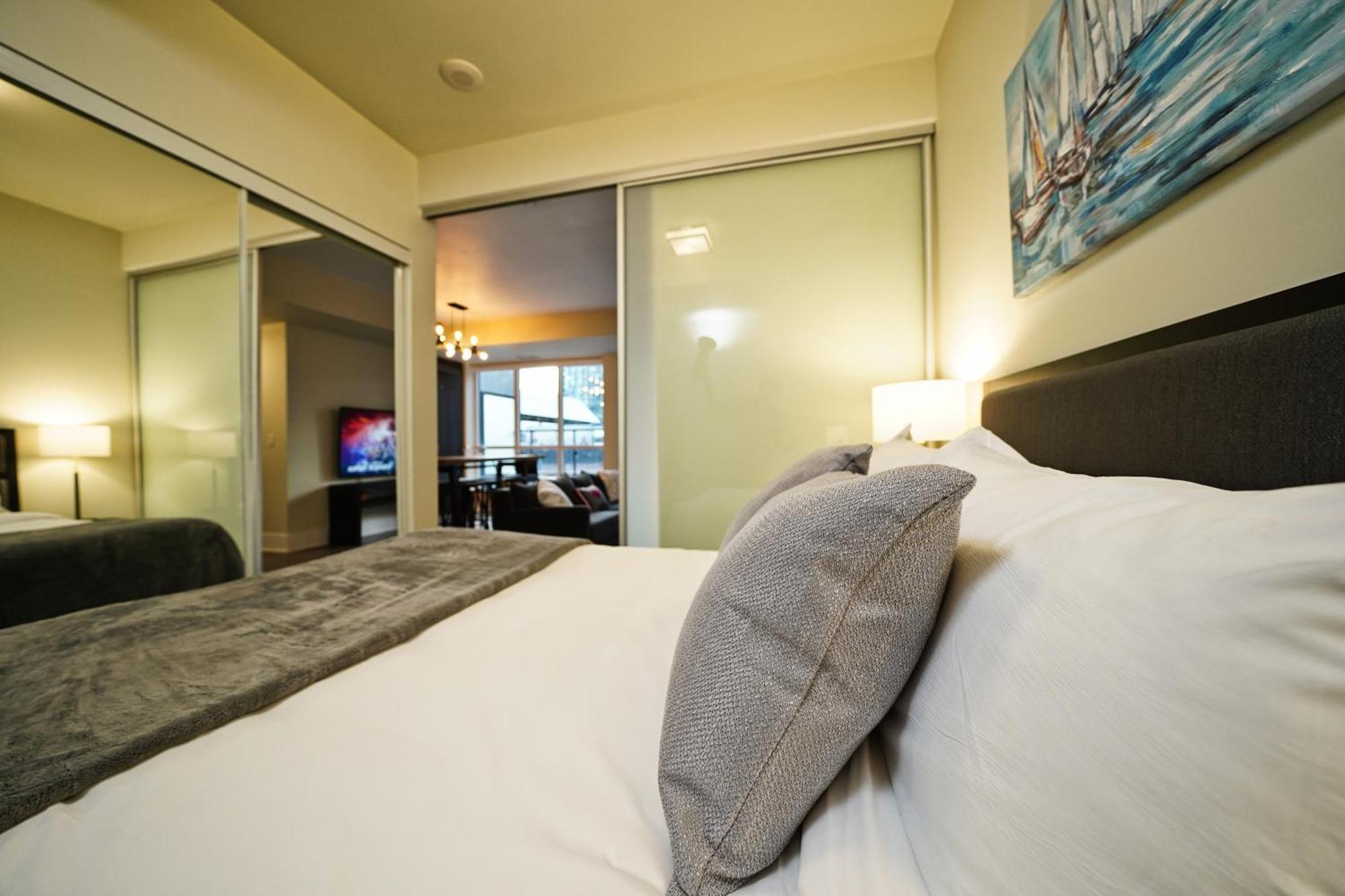 Rivetstays - The Atmos Toronto Bagian luar foto