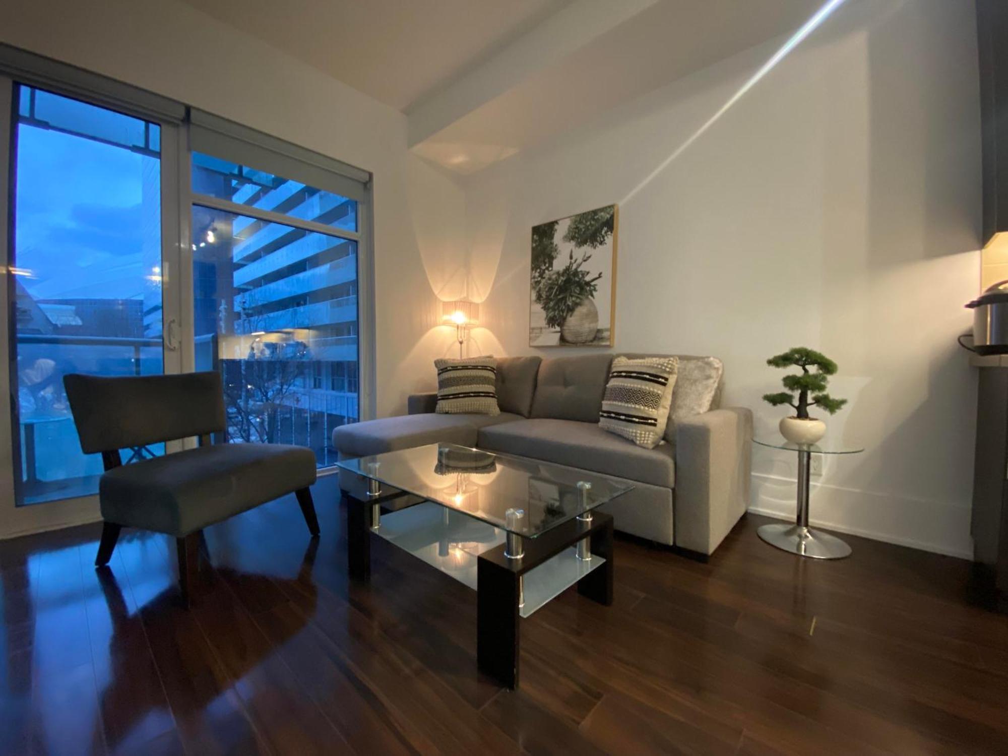 Rivetstays - The Atmos Toronto Bagian luar foto