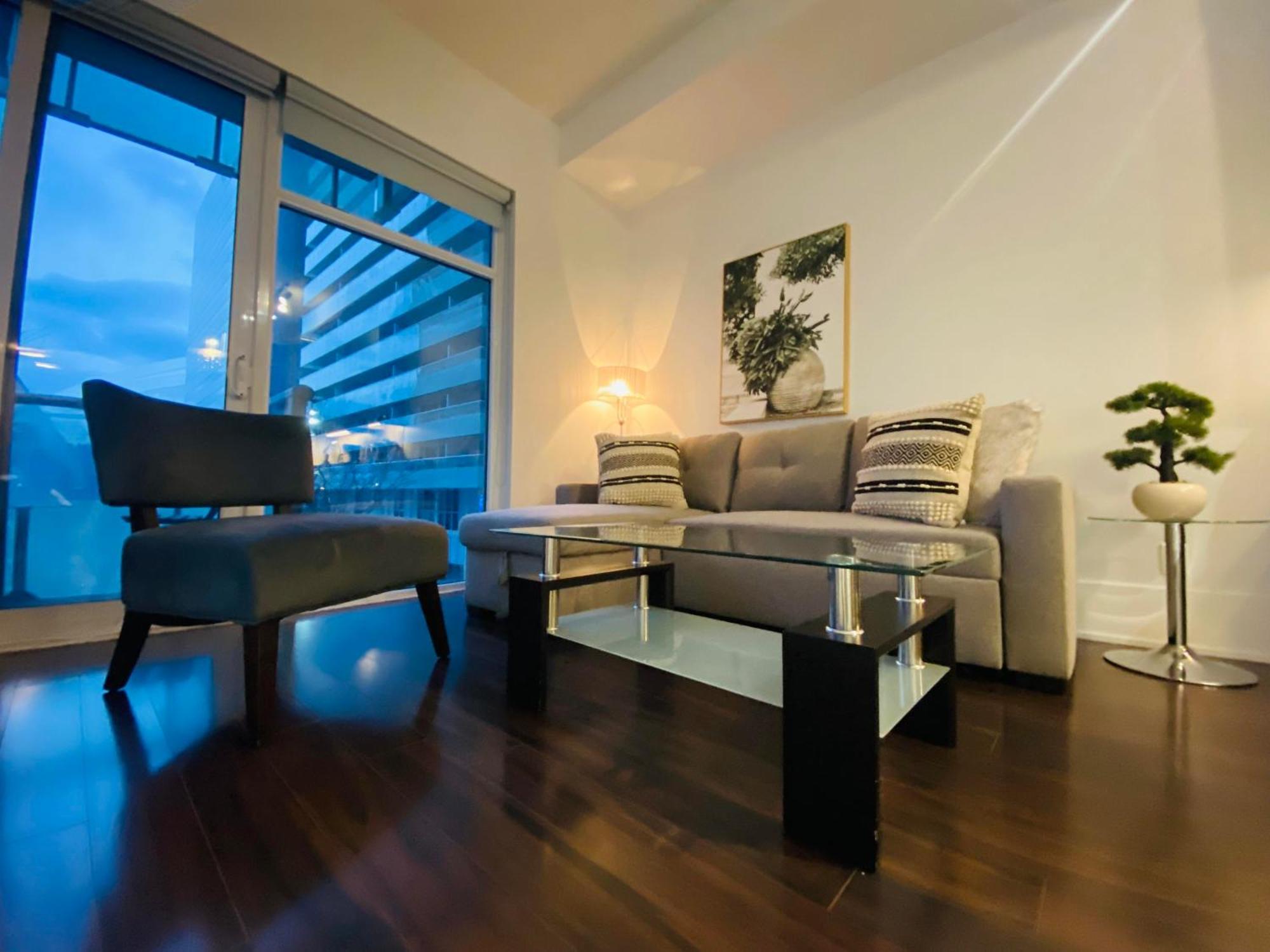 Rivetstays - The Atmos Toronto Bagian luar foto