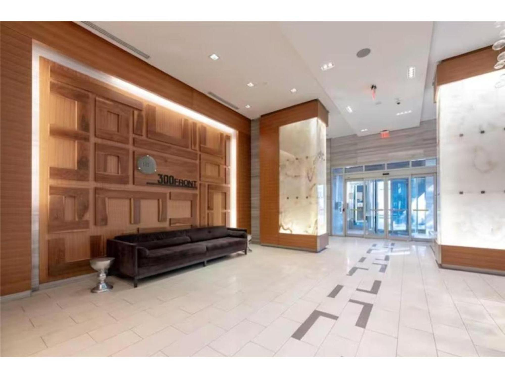 Rivetstays - The Atmos Toronto Bagian luar foto